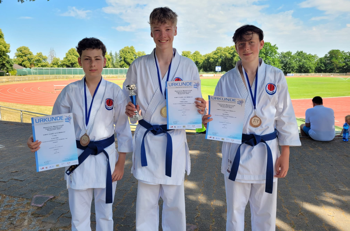 Karatekas des Polizei Sportverein Augsburg e.V. - 1x Gold, 3x Bronze - Das Training hat sich gelohnt