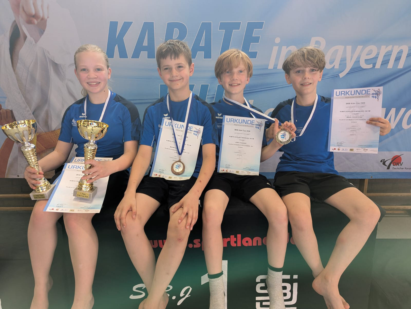 Erfolgreiche KUMITE-Athleten des Polizei Sport Verein Augsburg e.V. beim Kids Cup 2026